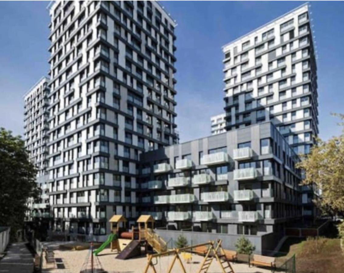 Residence Garden Tower S Balkonem, Garaz Prague Exterior photo